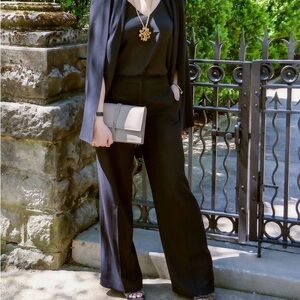 Cabi Black Tie Trouser ponte pants style 6042 size 12 (33 X 29) 12” rise